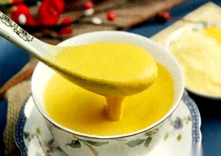 我妈，天天早上雷打不动一碗玉米糊糊，喝了半辈子，还以为自己特养生。结果血糖体检