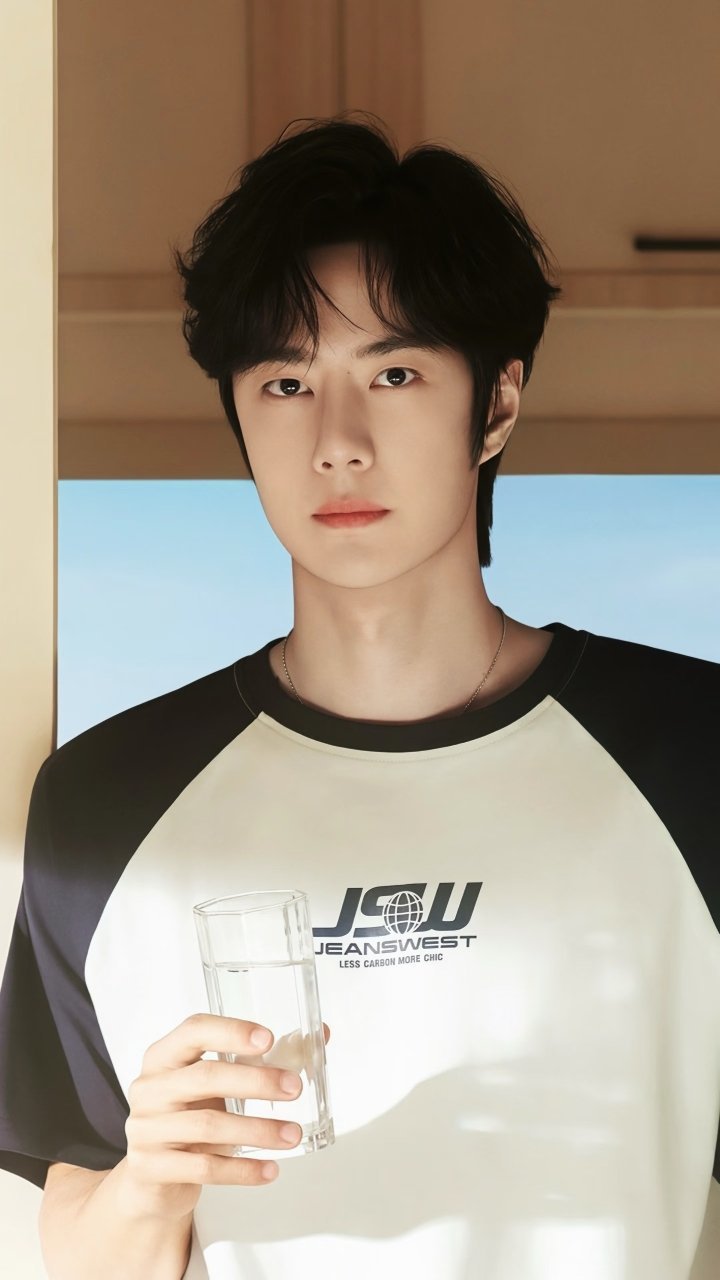 乐华旗下艺人商业价值TOP8：TOP8毕雯珺TOP7韩庚TOP6朱正廷TOP5吴宣仪TOP4程潇TO