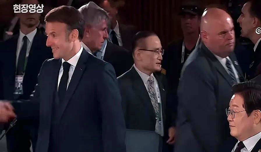 世界政坛真奇妙，有人欢喜有人愁世界政坛大戏开锣！G7峰会