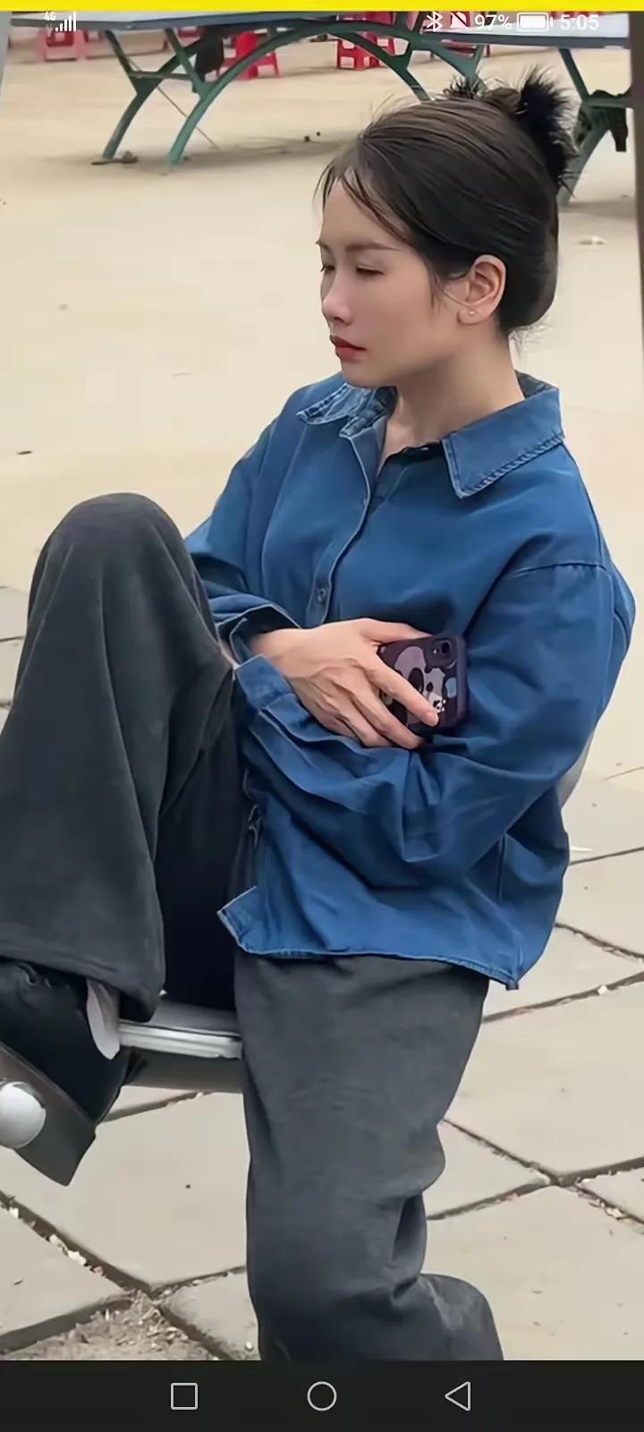 妻子月经推迟一个月，去医院一查，直接懵了——怀孕就算了，还是一对双胞胎。本