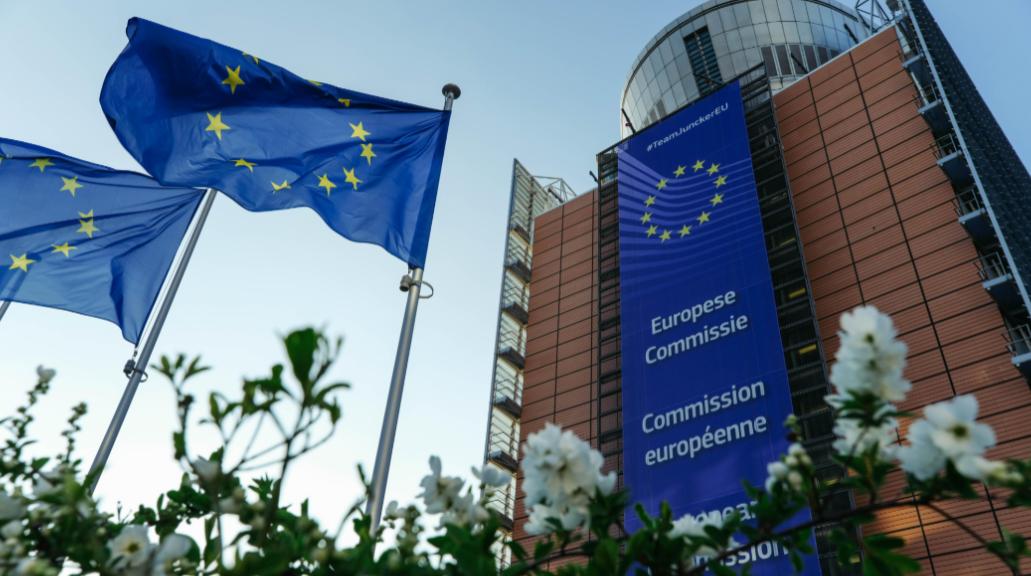 针对中国，欧盟正式官宣了：禁止中国参与涉及AI、量子计算、半导体和生物技术这四大