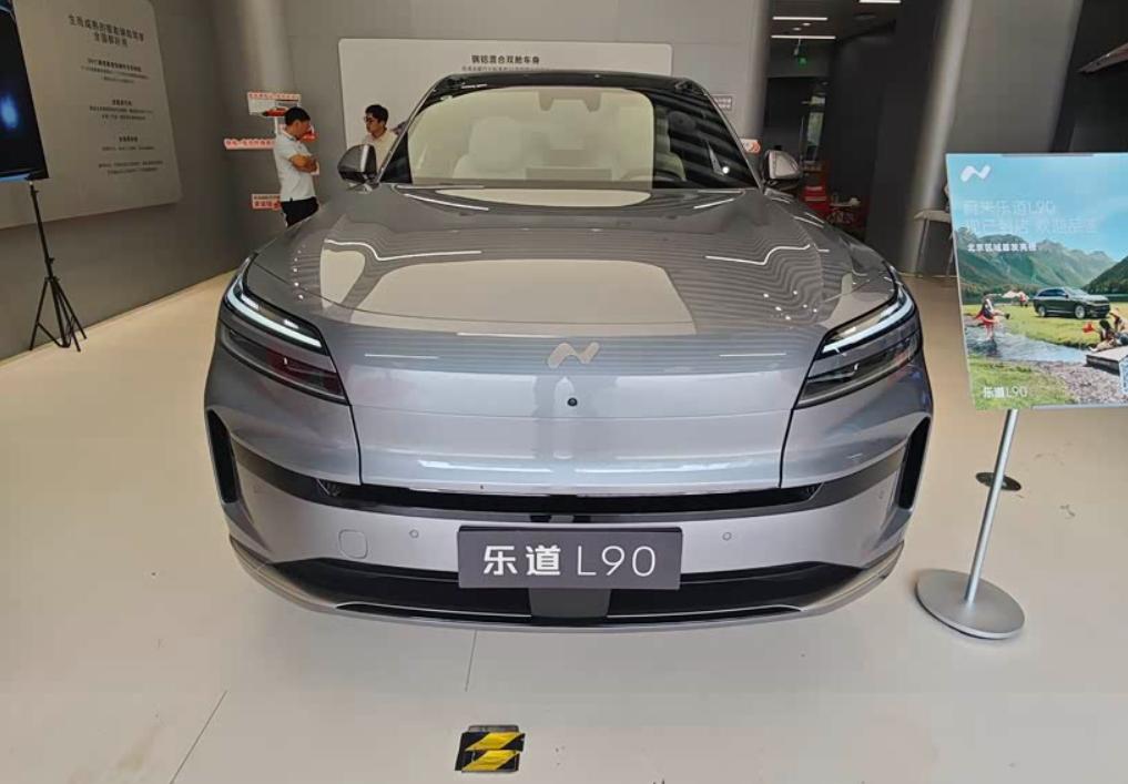 说真的，选择乐道L90完全是被它的实用性戳中，没有一点花里胡哨，全是实打实的好处
