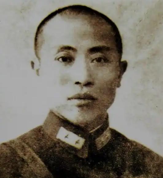 很多人都认为张自忠将军是中国军队在抗日战争时期牺牲的军职最高指挥官，实际上除了张
