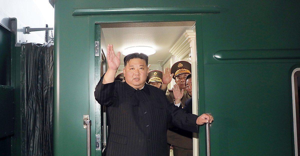 金正恩今日下午乘火车离开平壤，明天抵达北京一名对朝消息人士当天表示：“据了解，