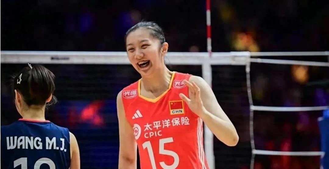 奶凶奶凶的温柔杀手陈厚羽多米尼加一直是中国女排比较难缠的对手，从郎平