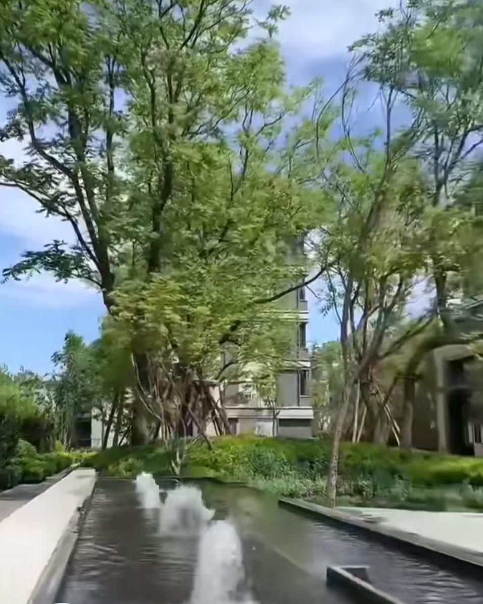 今日（3月22日），大中介圈转发的近一周北京二手房成交数据，冷暖自行判断！北