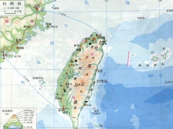 泰国打仗，也没有看见经济崩溃。美国打仗，也没看见美国经济崩溃。以色列打