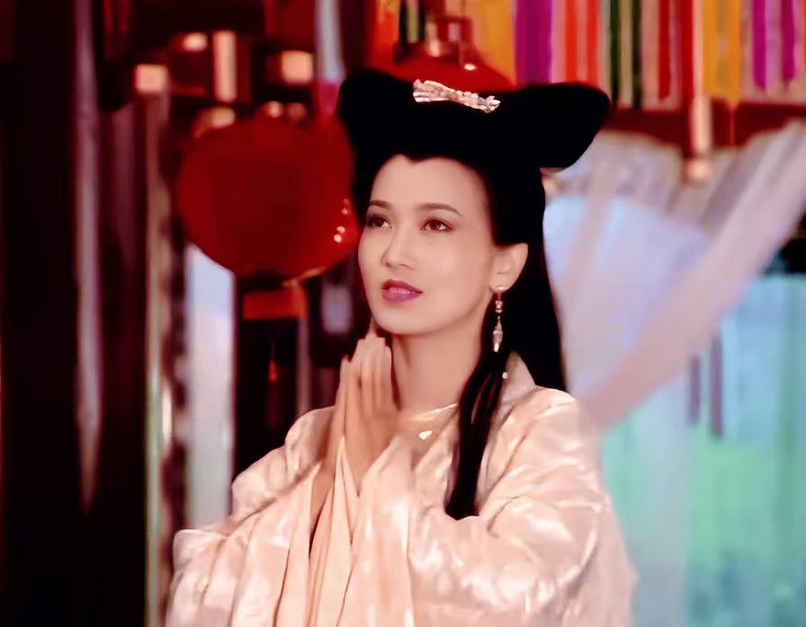 今日话题：为什么许士林中状元白素贞就能出塔？？？网友甲：这是早就定好的！法