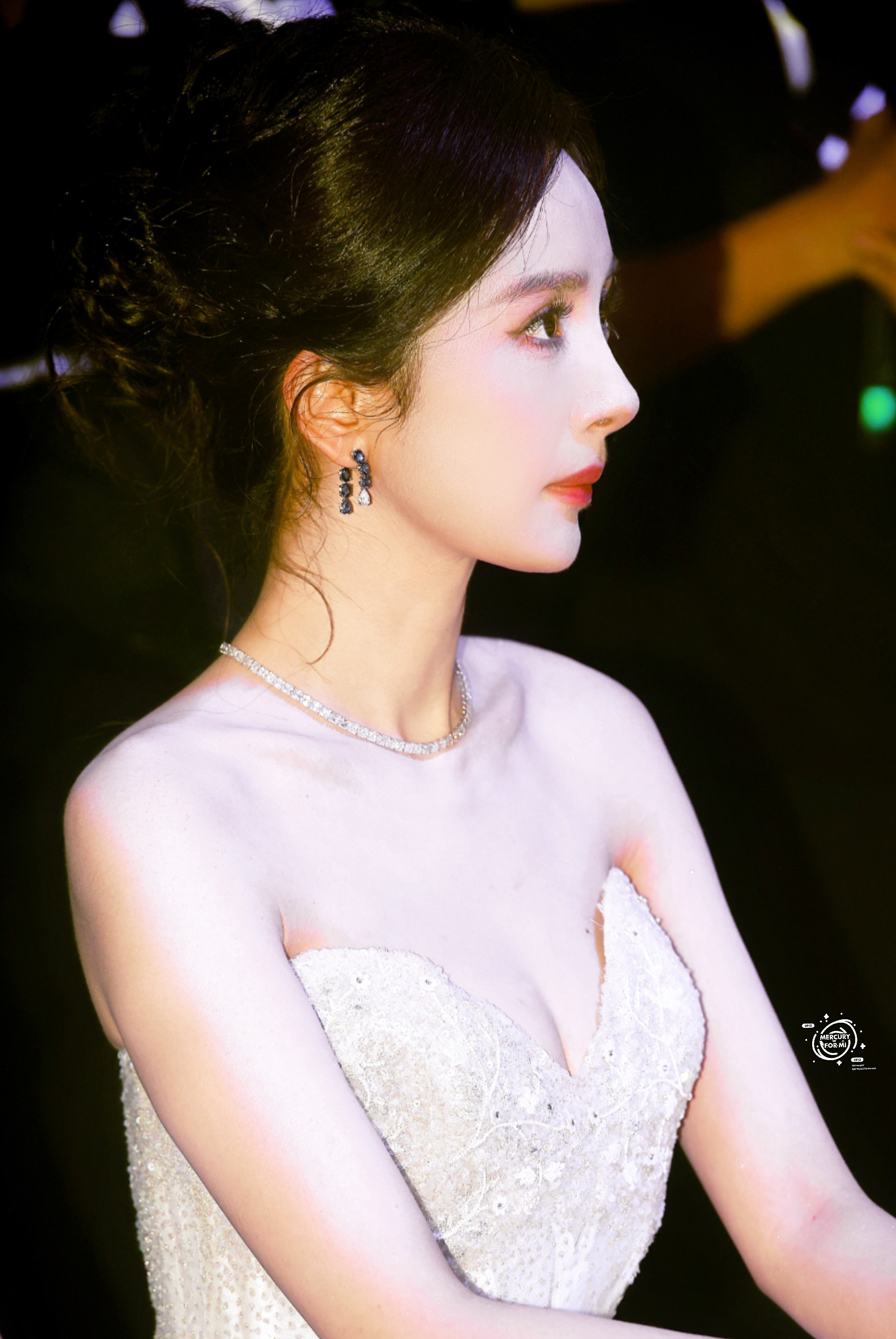 杨幂治好了我的犯错羞耻症杨幂好美，期待生万物🤍​​​