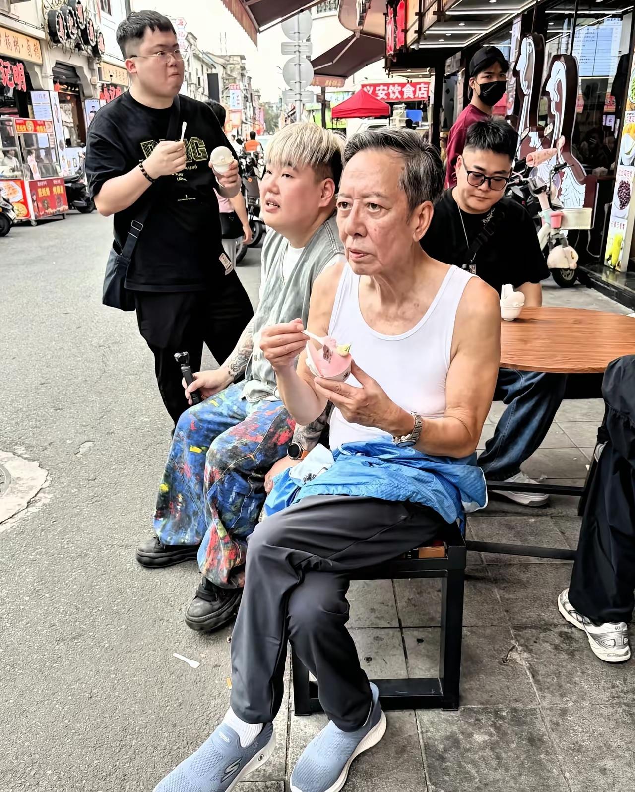 岁月不饶人啊，72岁的骆应均也老了你们还记得他吗？