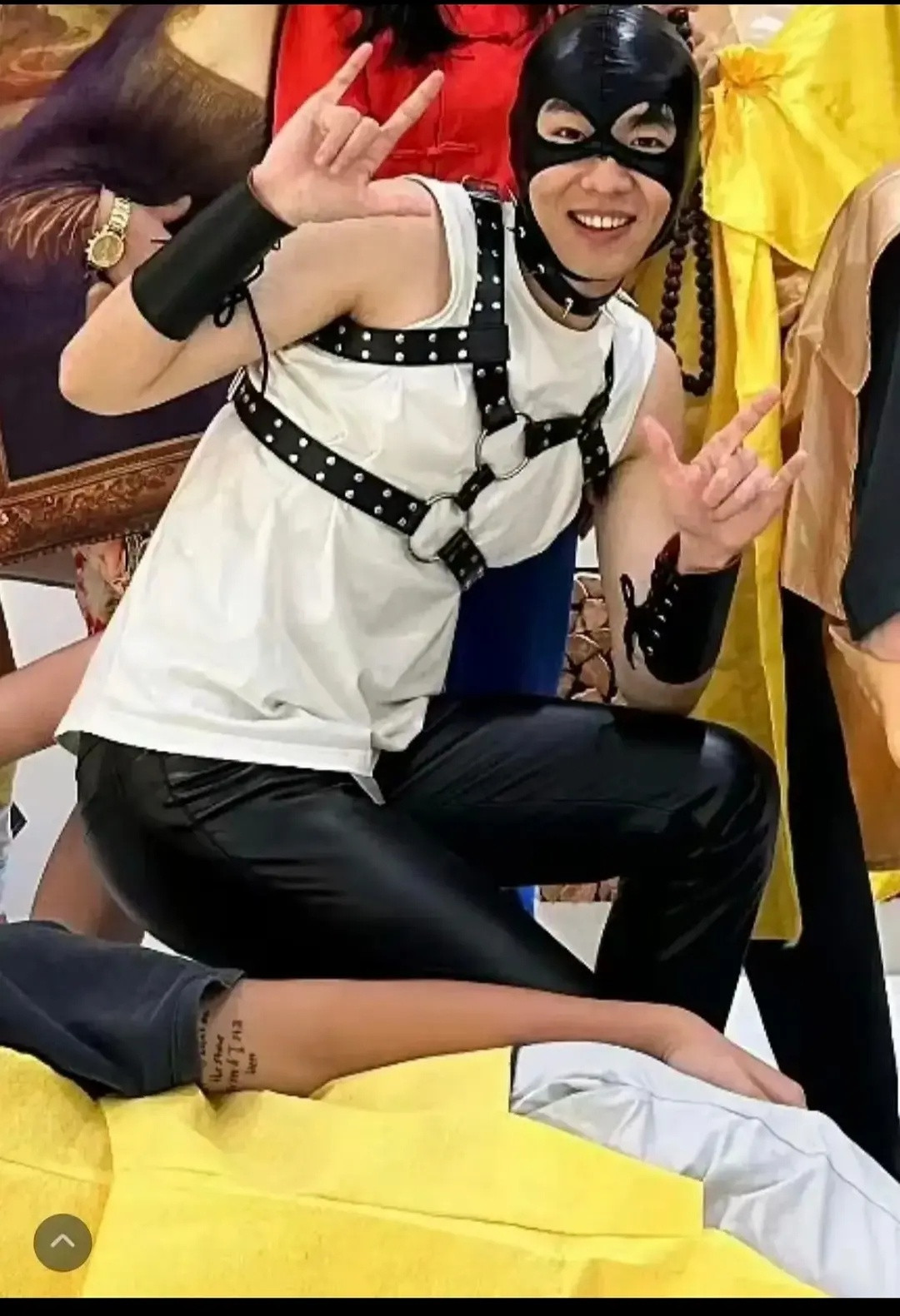 是赵不够帅吗心动的信号​​​
