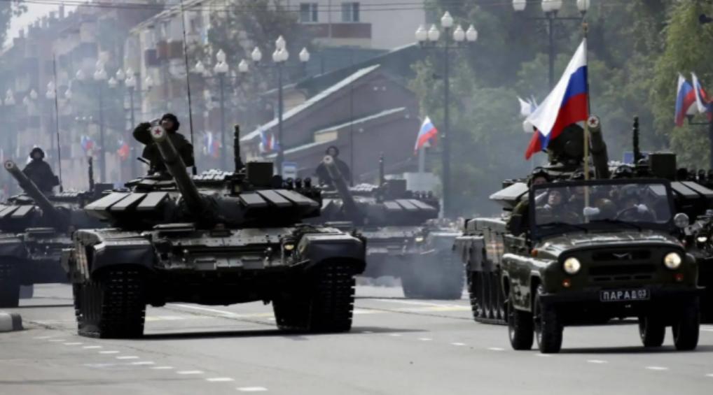 俄军真被打空了？全网都在传，四年俄乌冲突早把俄军耗干家底。大错特错！真相是，