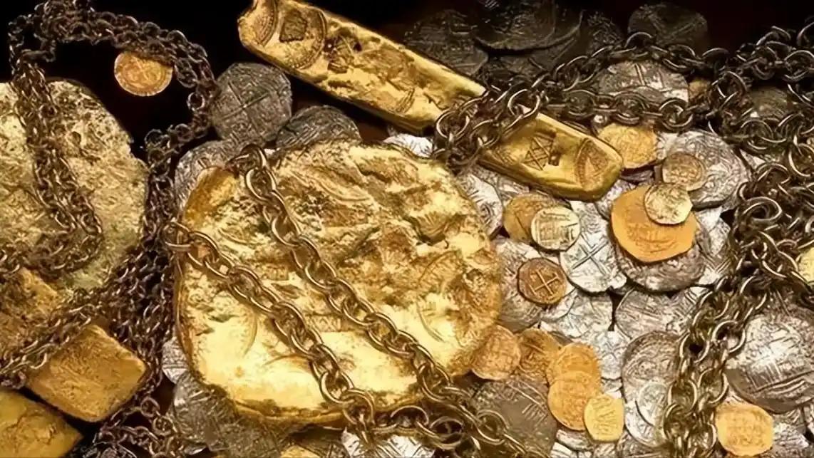 1600多吨黄金沉在贝加尔湖底，俄罗斯却一直不敢动手打捞，我国专家甚至直言：“他