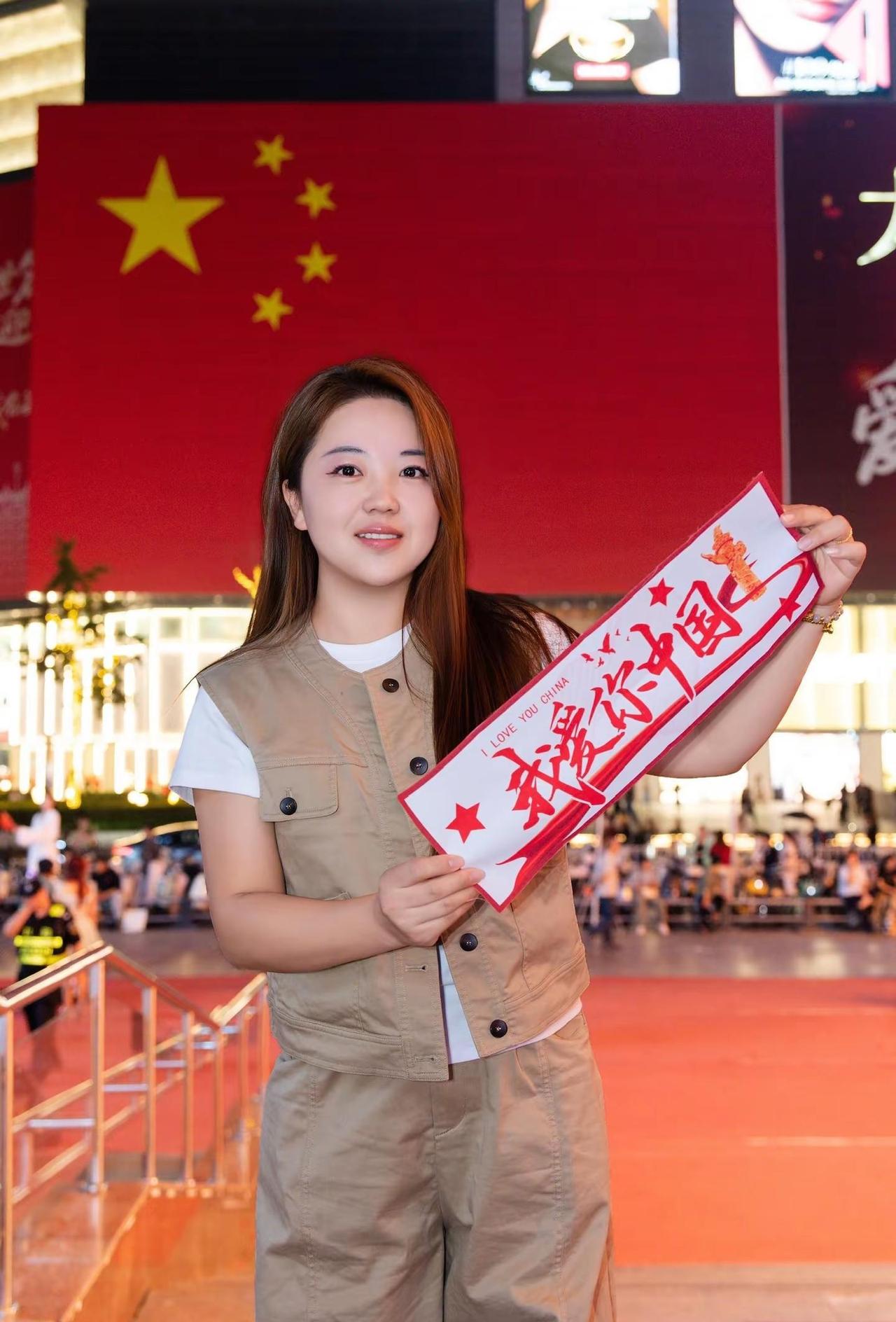 郑州约拍📷。2026.9.22实拍✨大卫城一年一度的🇨🇳已经上线啦郑州大卫
