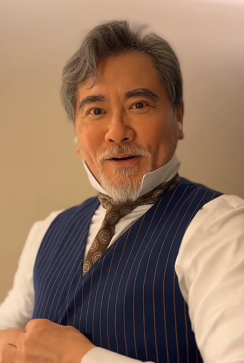 刷到李亚鹏那些陈年旧事，真是给我看乐了。你说周迅当年多飒一女的，在访谈里直接