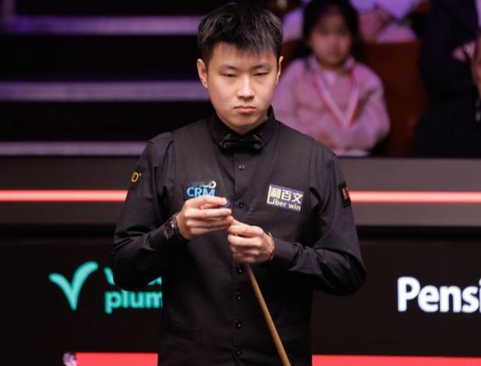 斯诺克世锦赛开幕战：赵心童5-4海菲尔德，状态一般。4月18日，斯诺克世锦赛的