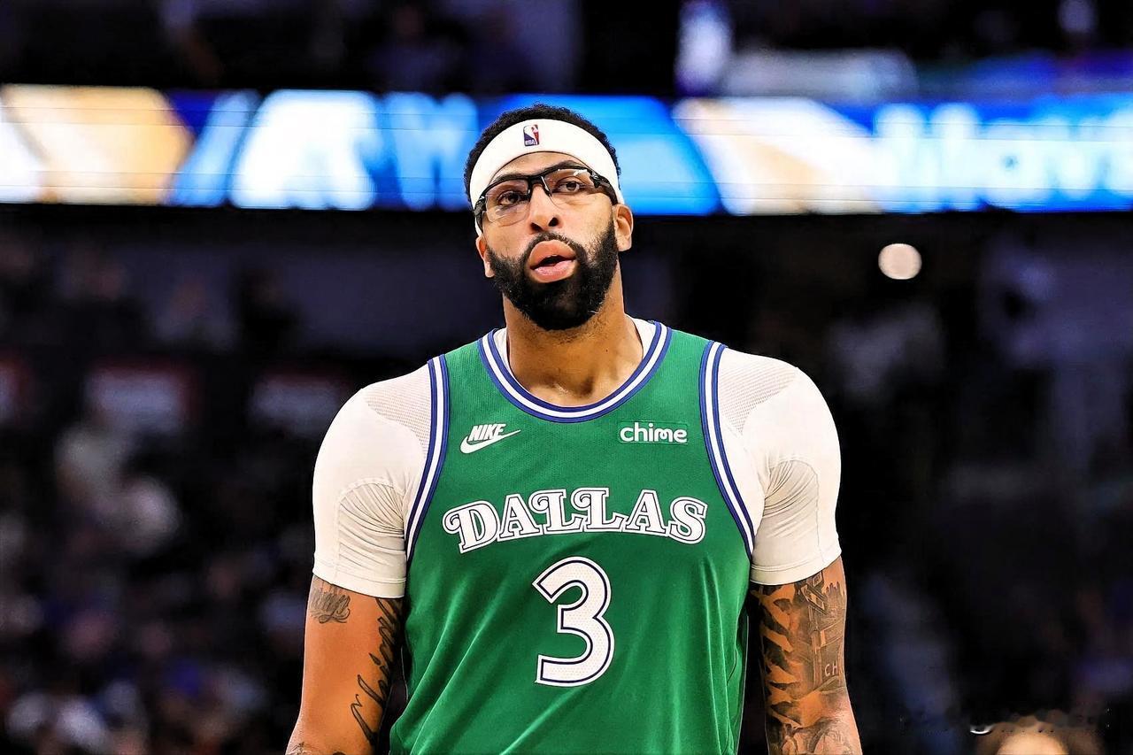 浓眉尴尬了，独行侠老板开始卸磨杀驴！随着今日独行侠官方宣布解除总经理尼科‑哈