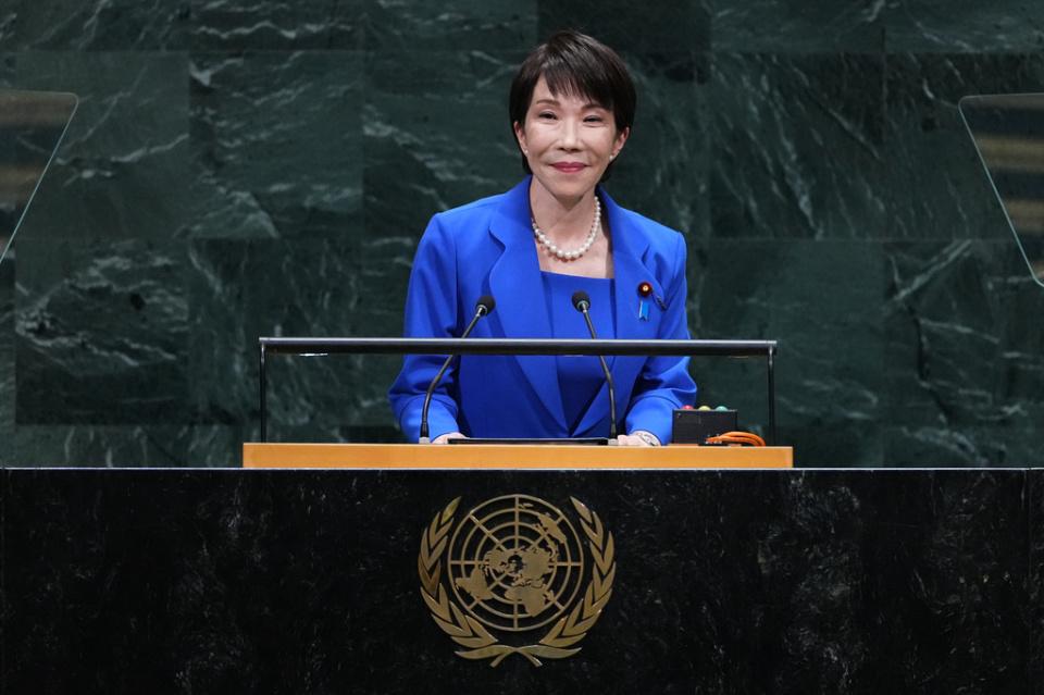 当地时间9月22日，纽约联合国总部，日本首相高市早苗站上了第81届联大一般性辩论