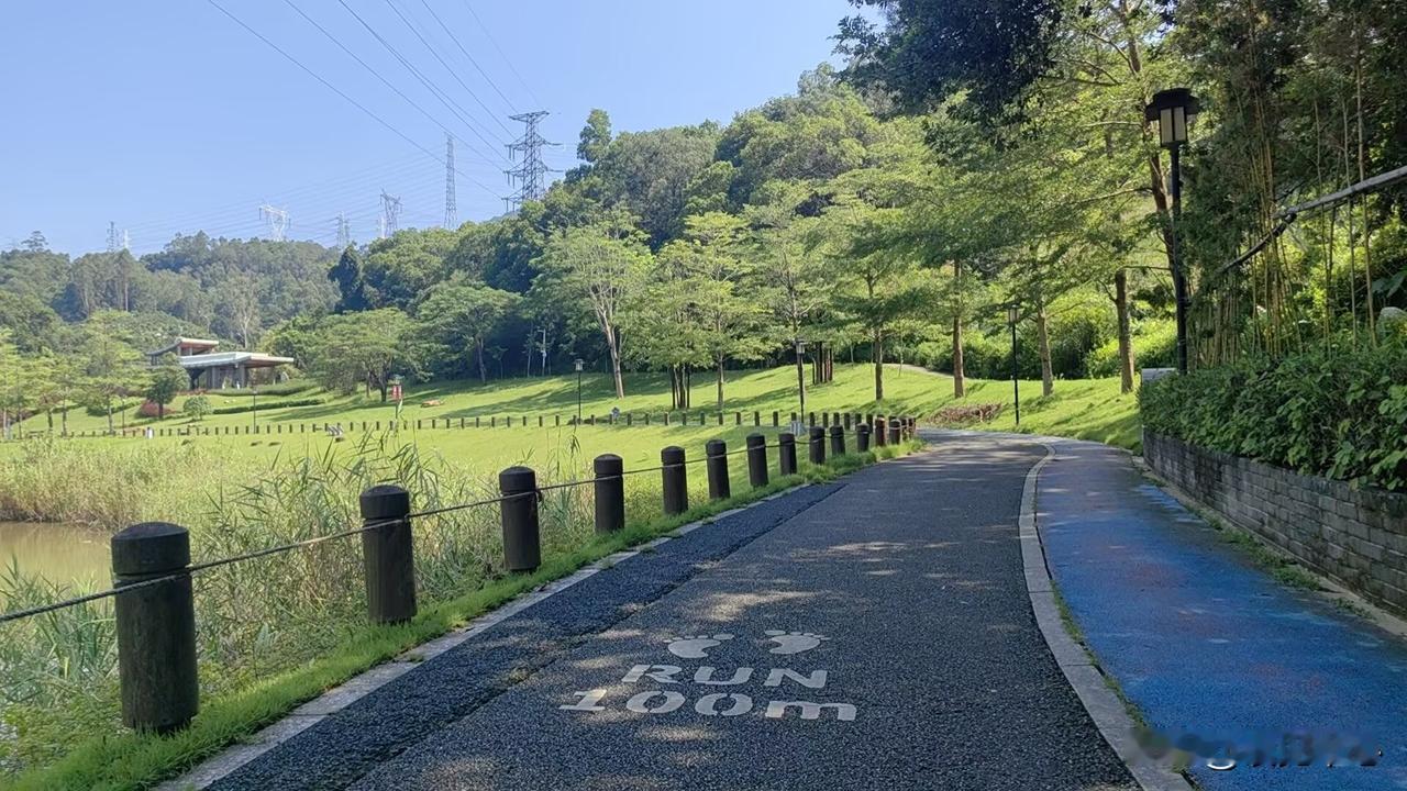 中国顶尖的十大科技公司：第1名：华为，总部深圳第2名：腾讯，总部深圳第3名