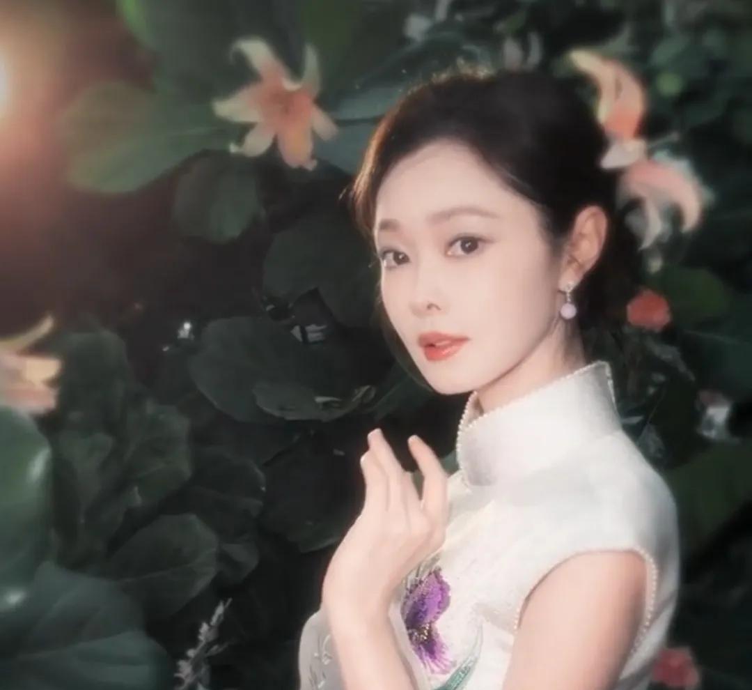 宋铁是真的漂亮，这么漂亮的女孩子，为啥取名：宋铁，最意难平的就是伪装者里面女一号