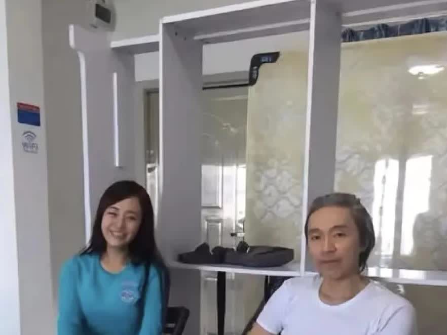 星爷老了，我们也老了