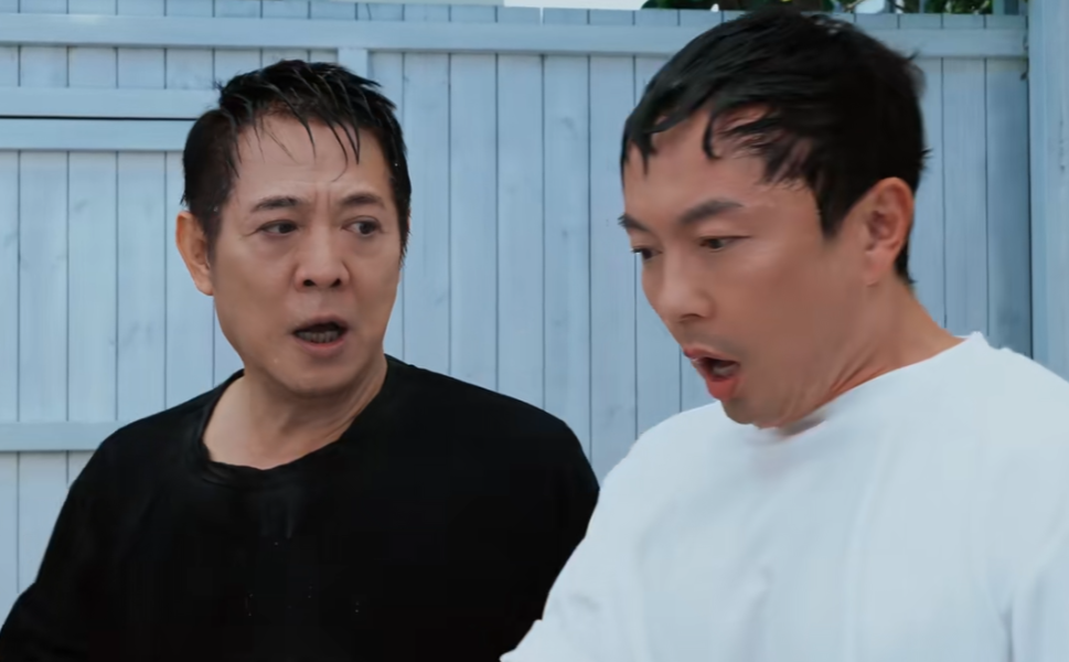 1月23日，李连杰专门发视频，帮谢苗宣传新电影《东北警察故事3》：“当年我们一起