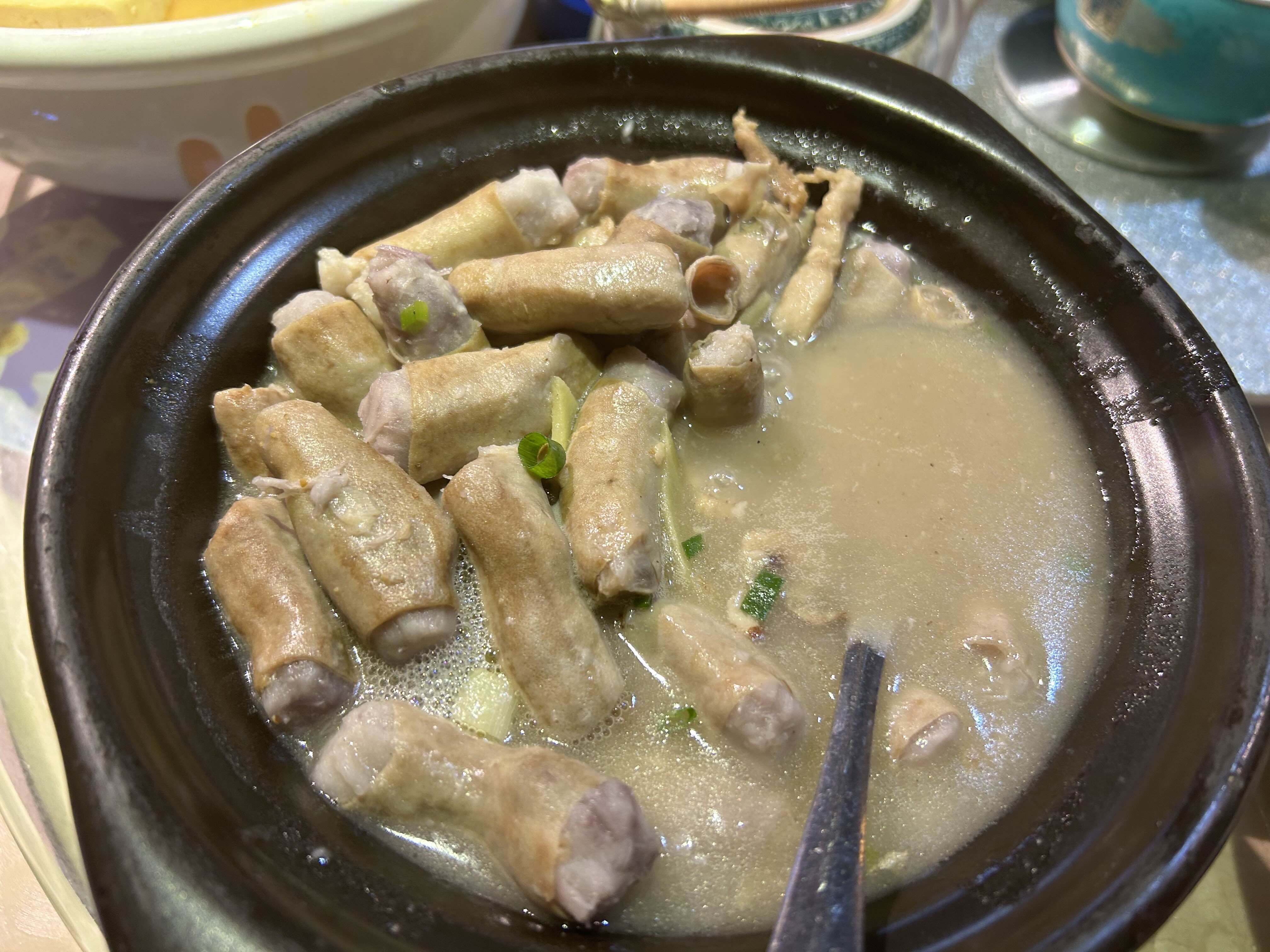 这道客家菜，很好吃，但是第一吃，别人请客，不好意思问叫什么菜名，有知道的么？