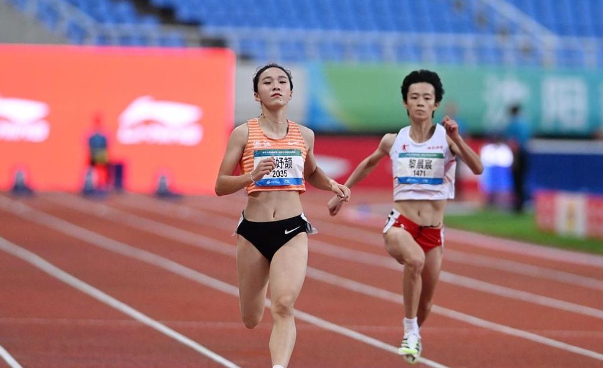 不要捧杀短跑小孩姐陈妤颉！国内太多田径盲了，总以为运动员年龄小厉害，将来就会越来