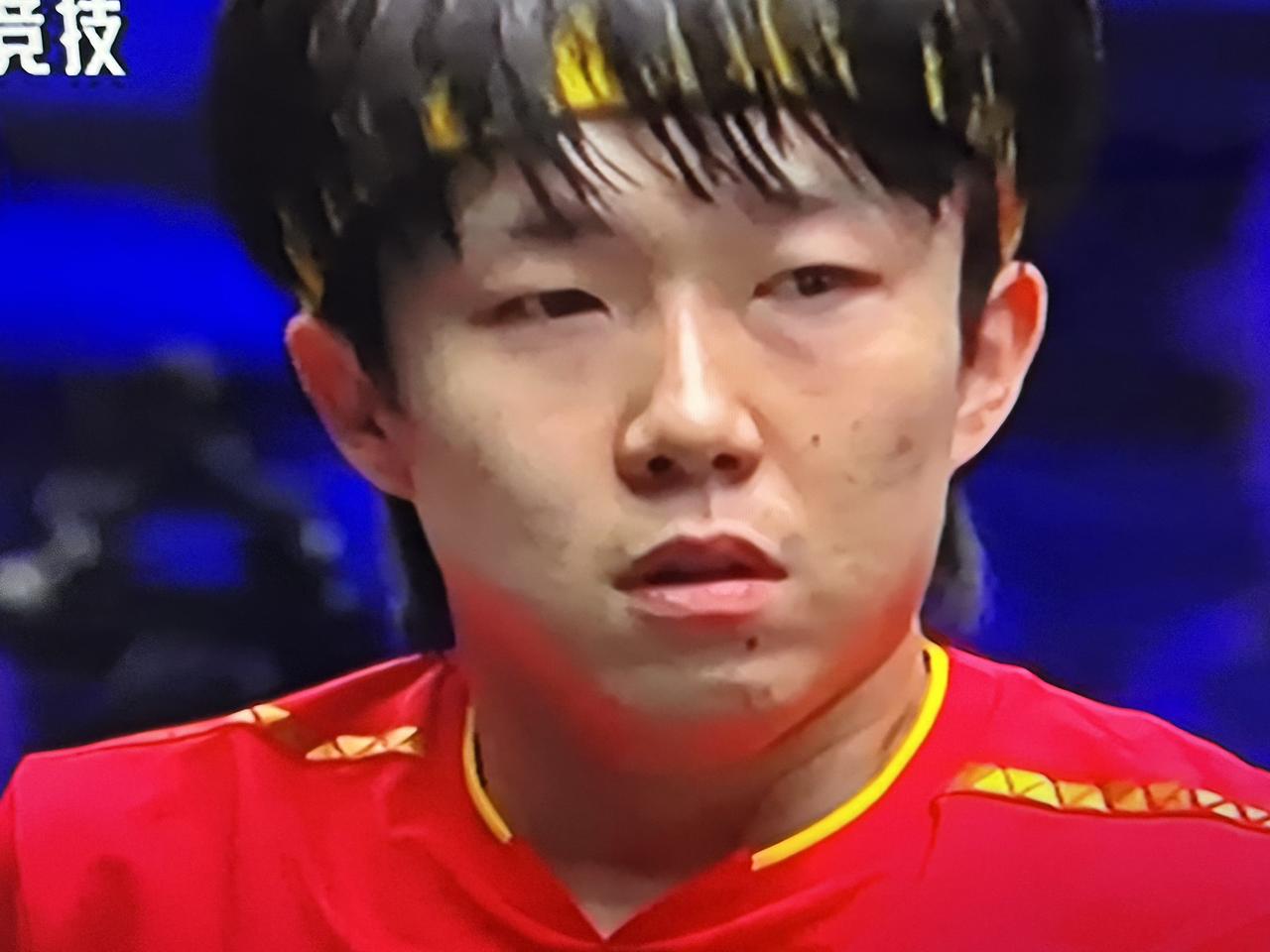 继续来看，精彩竞技频道现场直播！世乒联大满贯赛美国站男单决赛！中国队的王楚