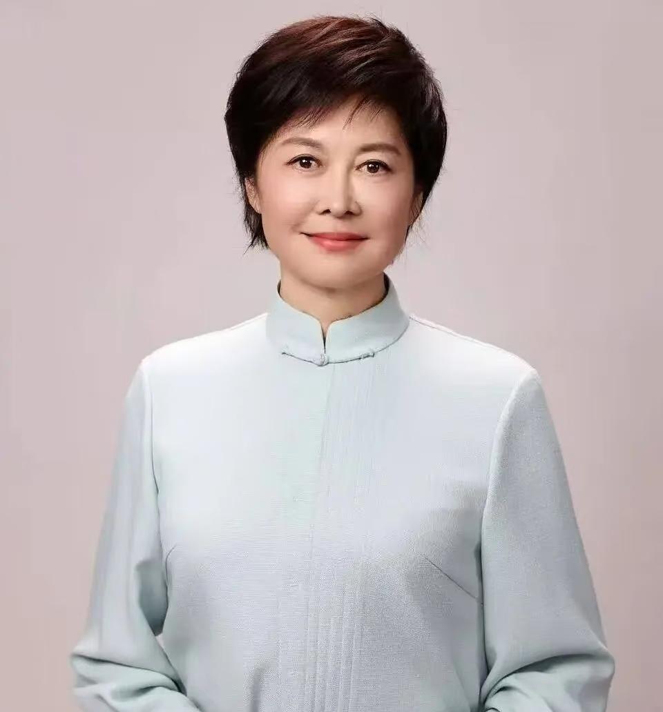 央视主持人敬一丹去世了，看到她的死因，我破防了，她不是死于意外，也不是死于高