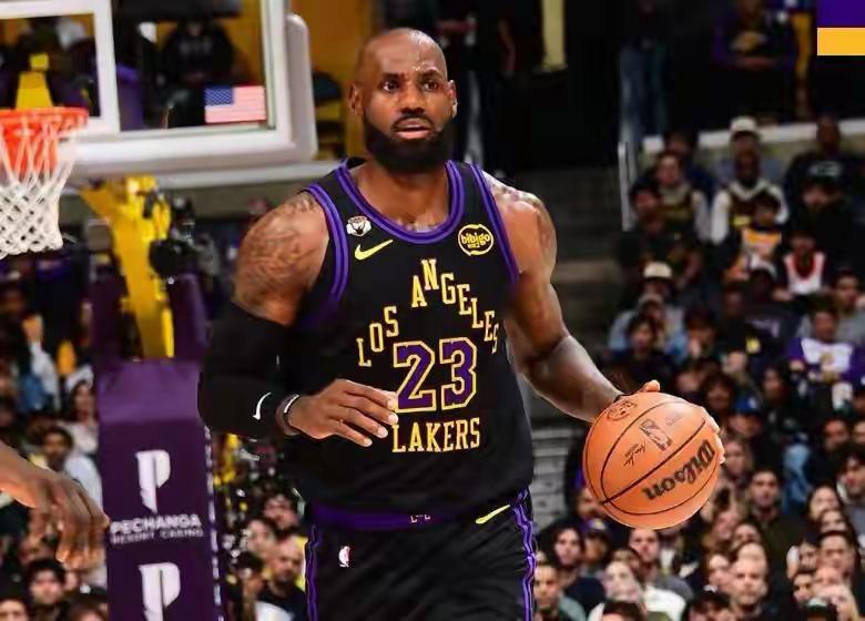 湖人的替补和首发主力球员差距有多大，你们自己看看……！湖人141-116大胜