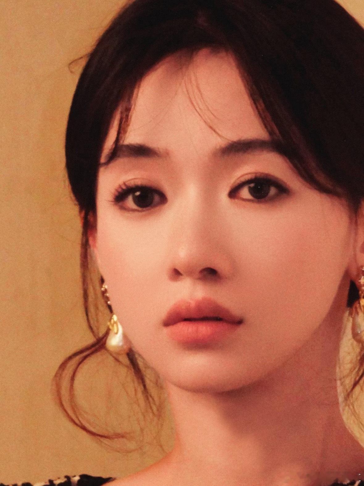 吴谨言贵气千金妆太美了​​​