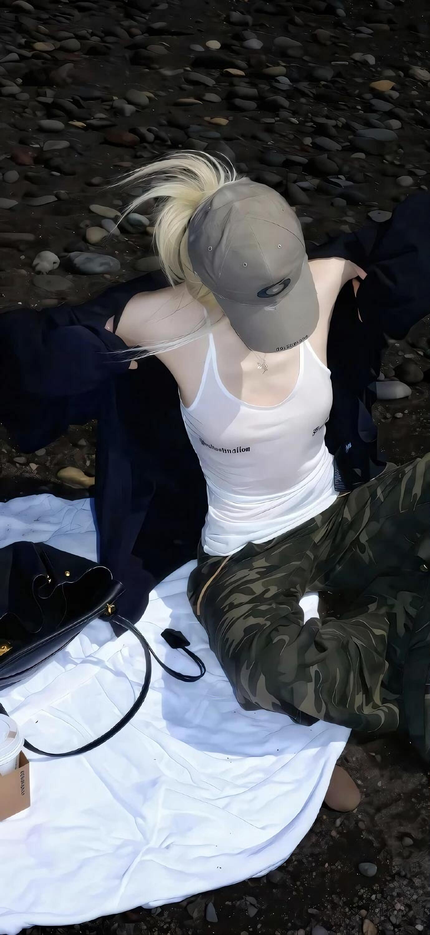 可以当屏保的自用女友风壁纸壁纸​​​