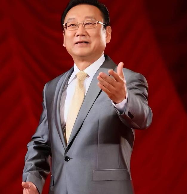 蒋大为今年79岁，一个人住在北京。老伴和女儿定居温哥华，他23年未曾前去团聚。不