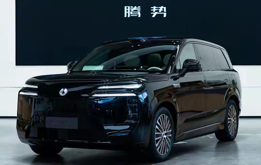 不管你相不相信，反正我信了，2026年会发生的三件大事：​1、工作越来越难找。
