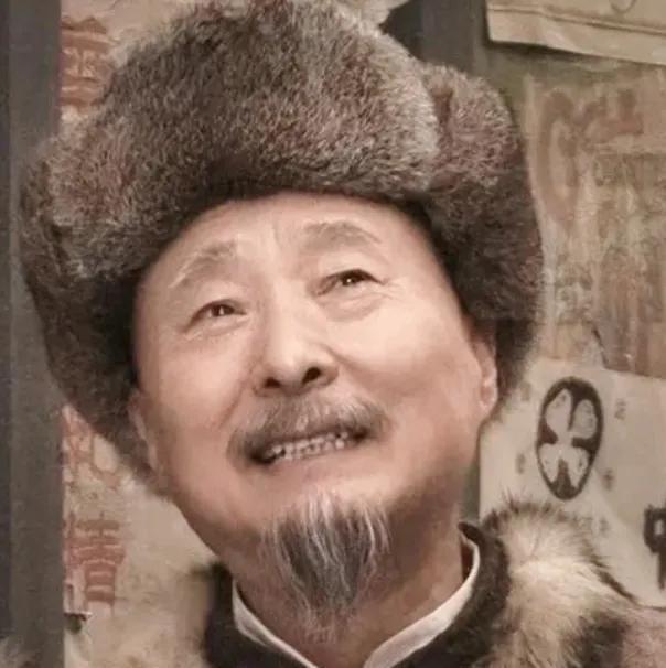 电影市场瞬息万变，最近的票房黑马，竟然是之前被全网唱衰的《戏台》！起初，《戏台