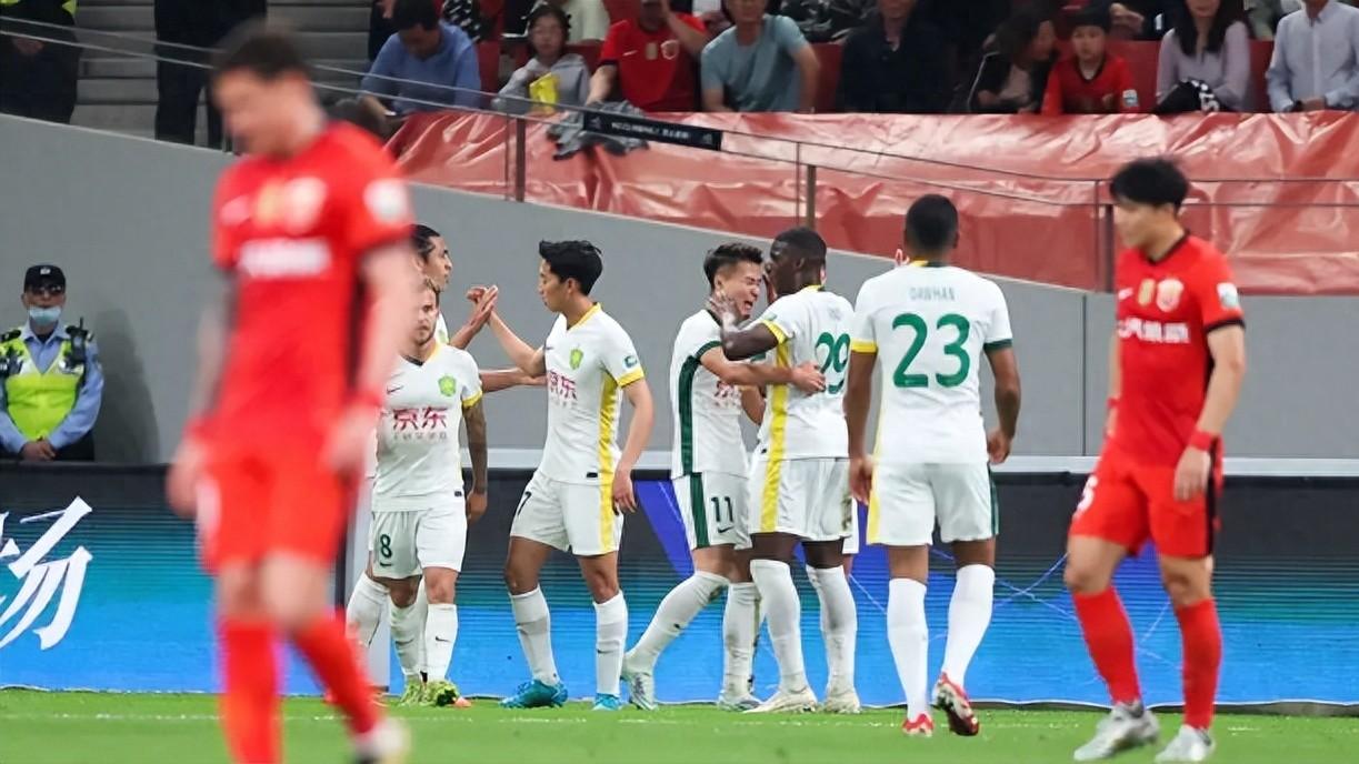 1:2不敌北京国安,上海海港还惨遭一个致命坏消息,卫冕中超冠军悬了