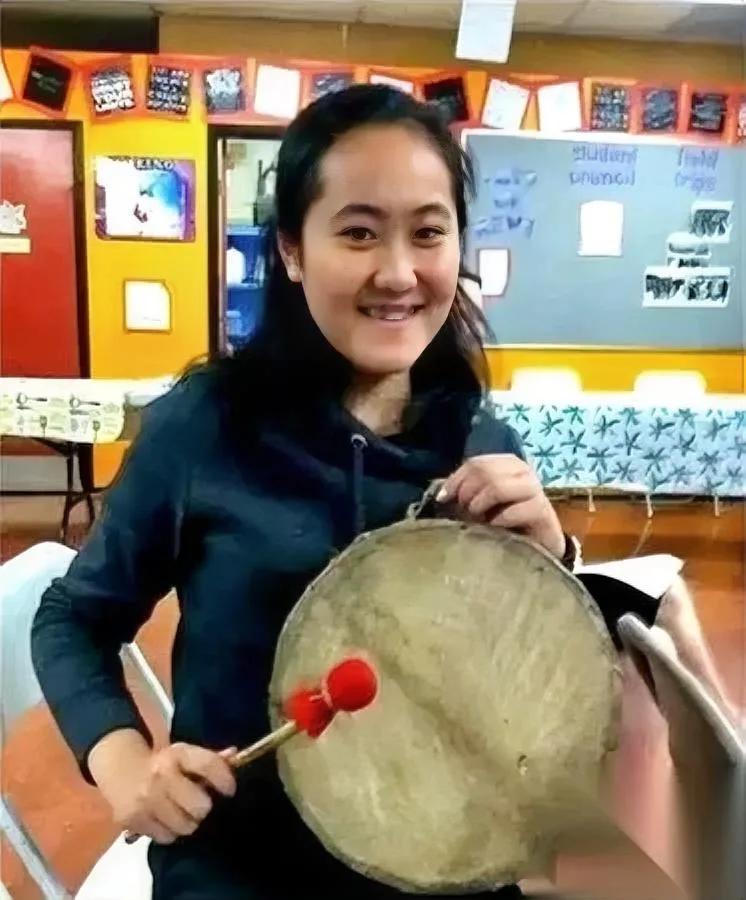 这件事过去8年我至今忘不掉嚣张富二代留学生，居然在美国翻了彻底翻不了身的