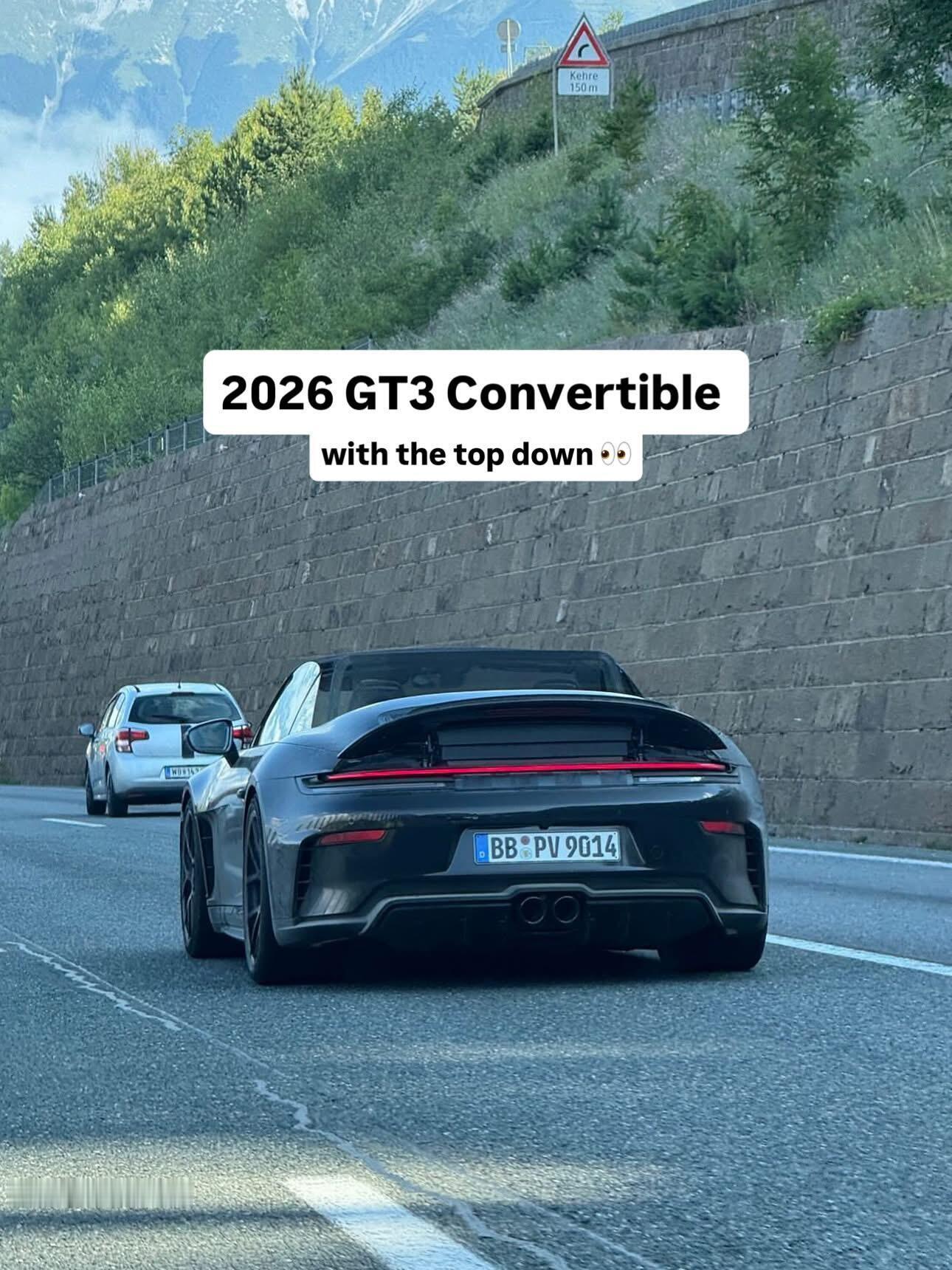 大v聊车保时捷911GT3敞篷？GT3+敞篷？被人拍到了保时捷路试！