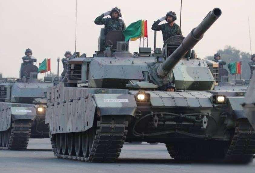 边境枪声又响，泰柬互指对方先动手，中国没说话但谁都怕惹它这两天在泰国和柬埔寨