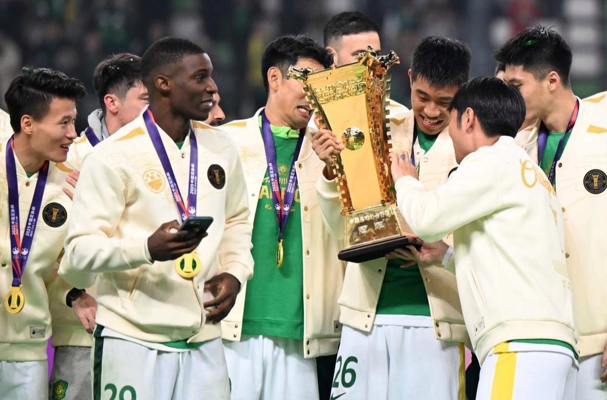 河南竟然拒绝足协杯亚军领奖？会不会遭到中足联重罚？作为拥有30多年历史的俱乐部为