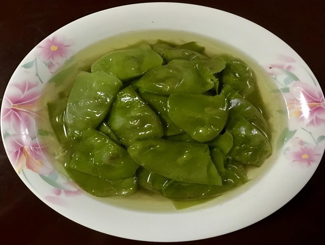 医生提醒：岁数大了，宁可吃腌菜熏肉，都不要多吃这4种蔬菜蔬菜吃多少都是好