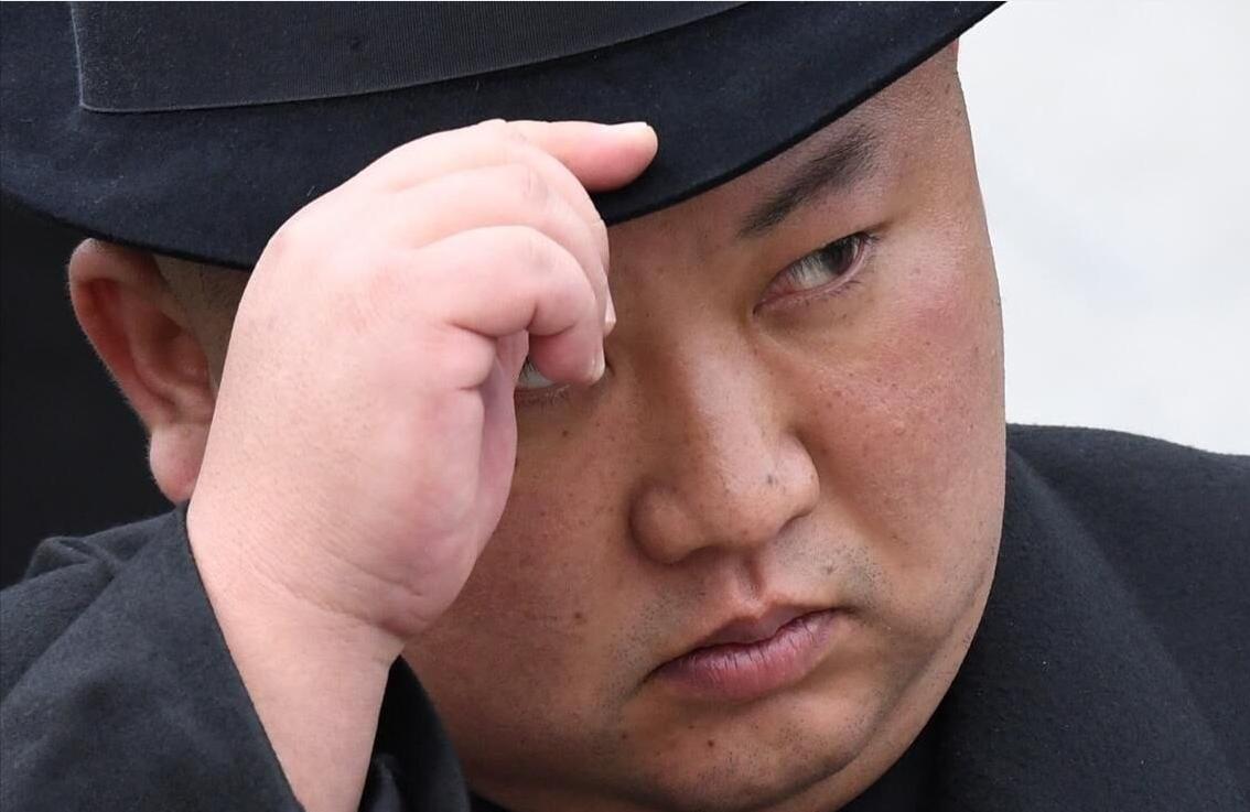 朝中社消息：朝鲜最高领导人金正恩在南浦港驱逐舰服役仪式上表示，未来五年，朝鲜