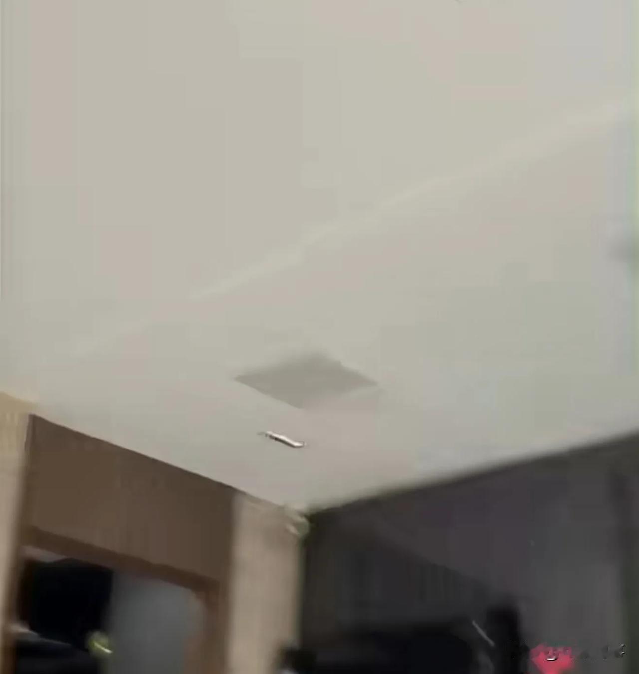 T佑说巴扎黑离婚不是剧本，但是给他妈整出来我有点懵了！