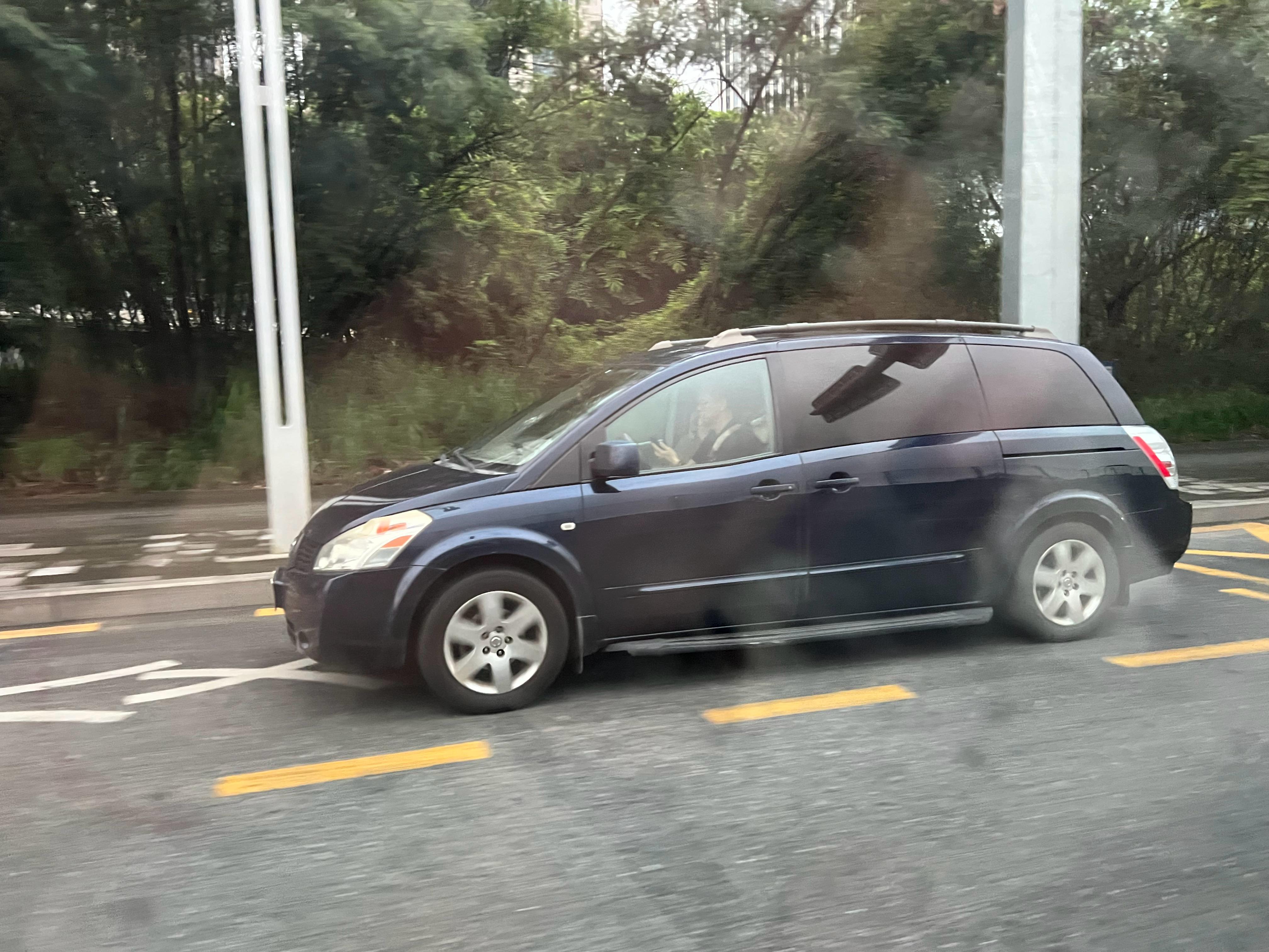 看到一台老车，第一次见…哪位大哥懂的，讲几句😘​​​
