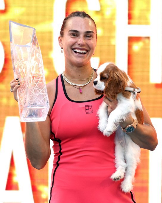 月初订婚、月中印第安维尔斯救赛点夺冠、月末仅丢一盘迈阿密夺冠。这个三月，对于萨巴