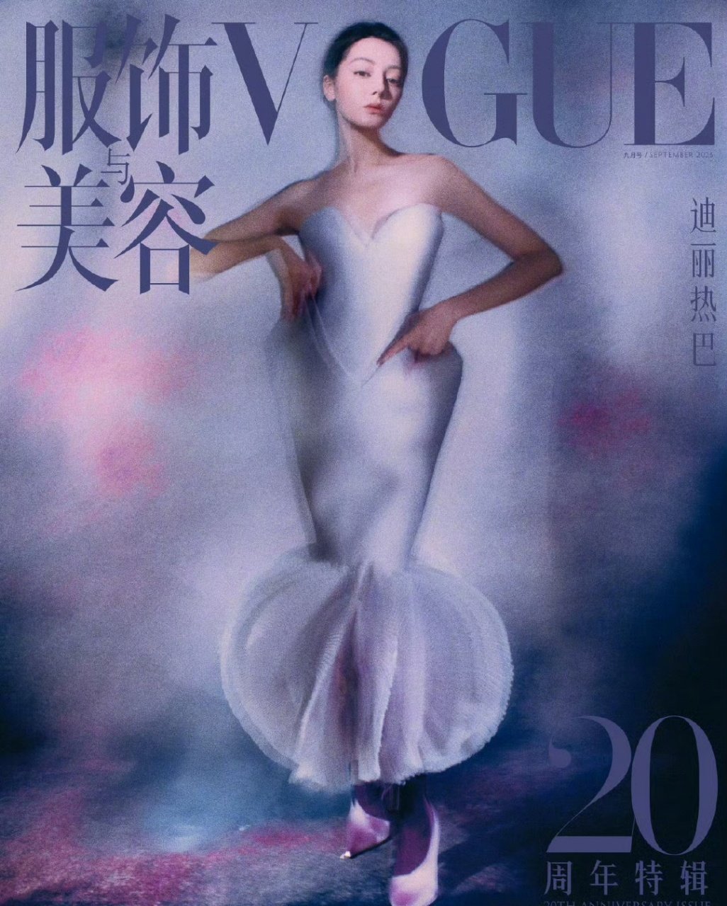 VOGUE历届金九审美VOGUE历届金九太绝了！用镜头记录时尚史，从东方美到