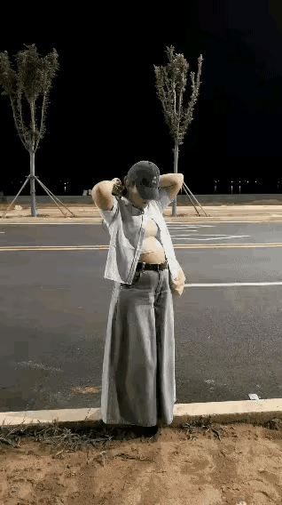 我现在才知道，宰相肚了能撑船的道理了！小女子是吃多了，还是孕了！[捂脸哭]有知道的