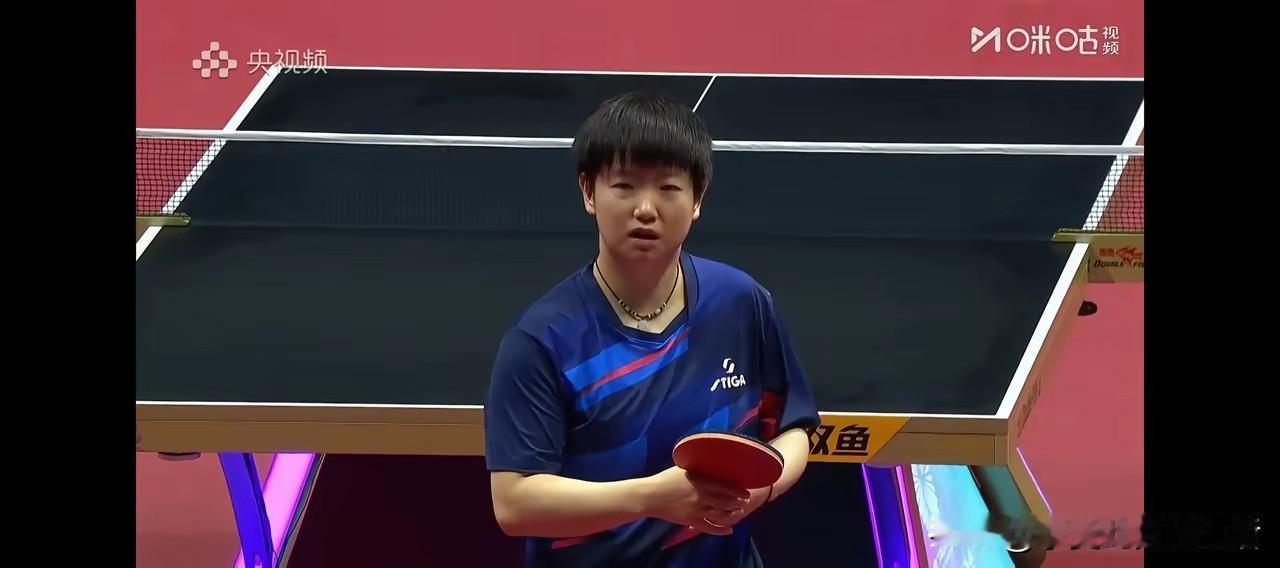 我觉得孙颖莎和王楚钦真应该像樊振东和陈梦那样歇个一年半载的，让自己沉淀沉淀，静下