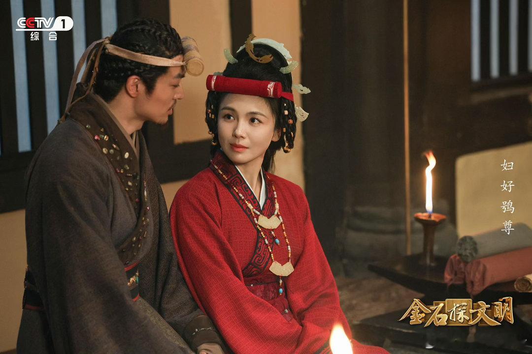刘涛女将军赛道真神从霓凰到妇好，九年时间刘涛演了两个让人忘不掉的女将军。她身上